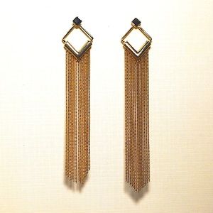 🌸Gold Dangle Black Stud Earrings